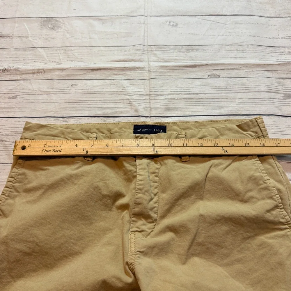 American Eagle Next Level‎ Flex Slim Straight Khaki Pants 32x32
